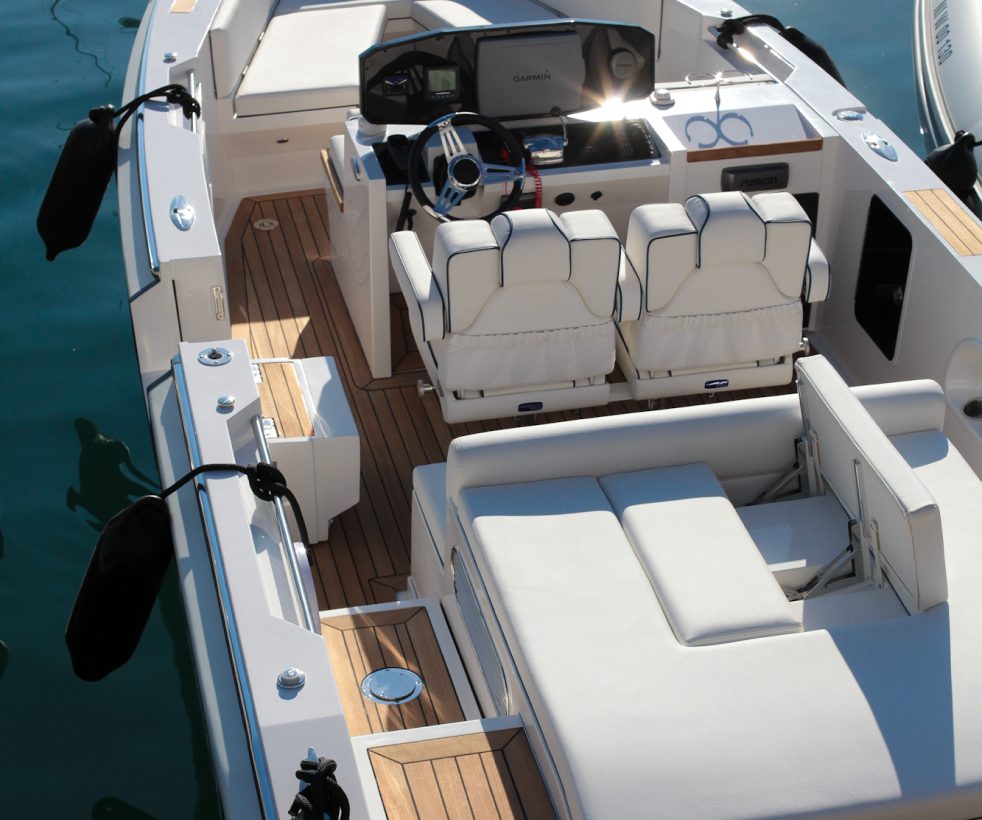 yacht tender dinghy